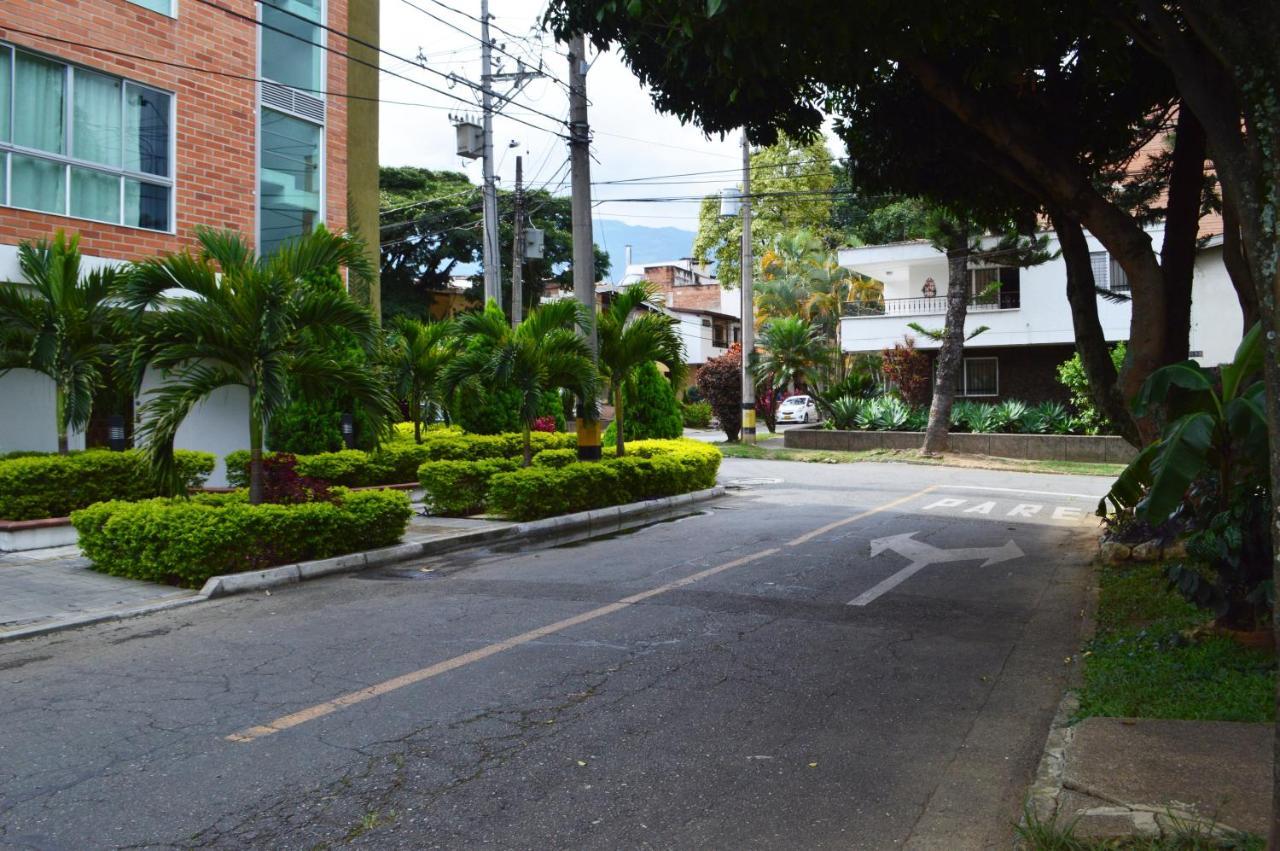 Buntes House-Casa Hotel Laureles-Estadio Medellin Exterior photo
